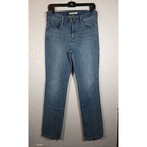 Levi's 505 Straight Leg Women's size 30x31.5 Medium Wash Blue Denim Jeans